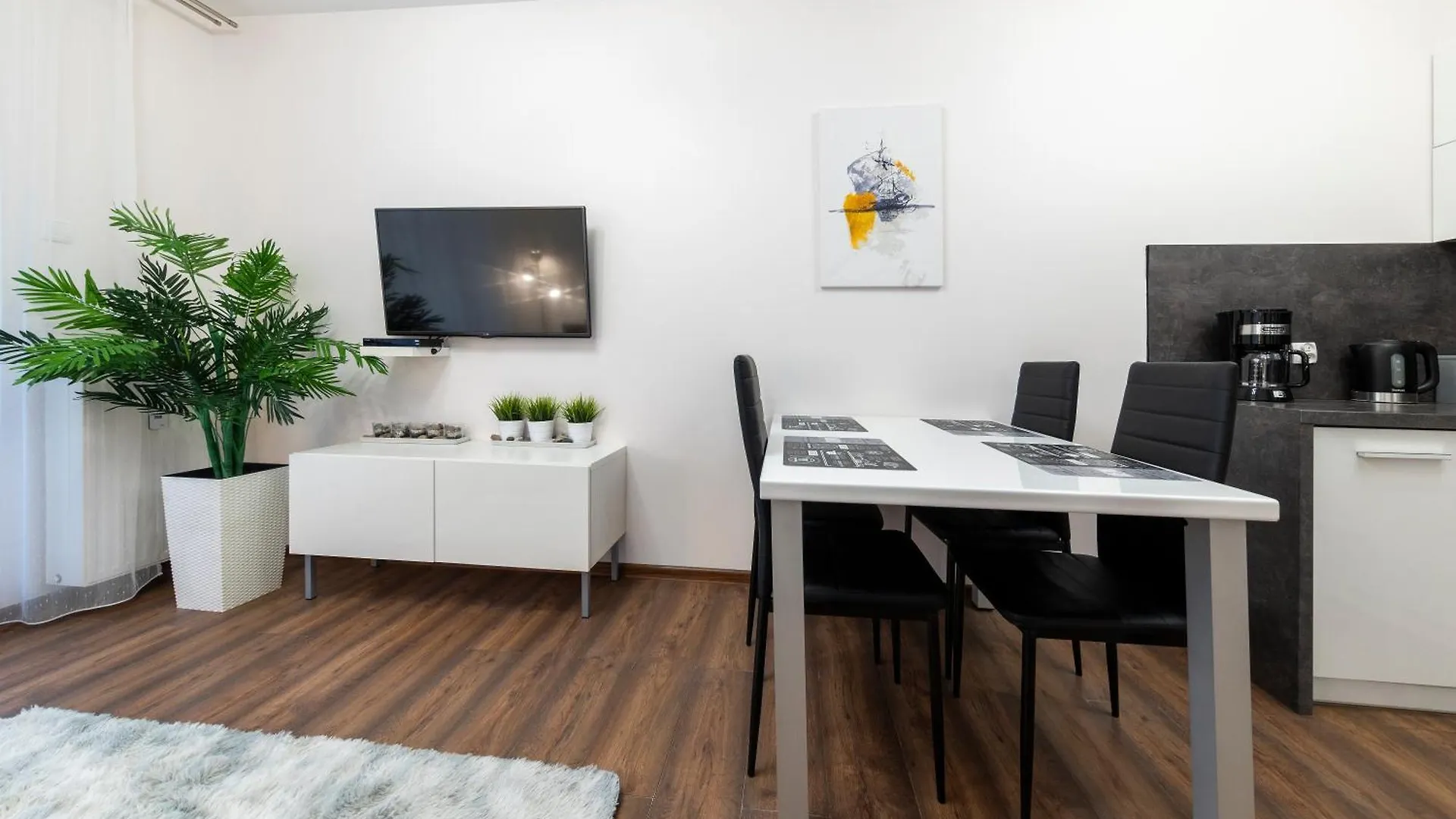 Blue Mare Polanki Klonowa Behappy 350 M Baltic Sea Apartment Kolobrzeg