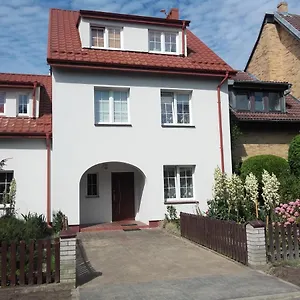 Goscinne Perlowa Kolberg
